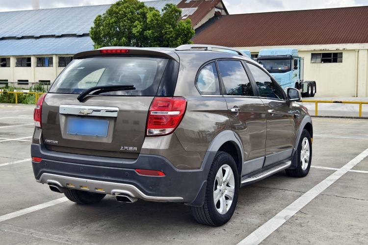 Used Chevrolet Captiva 2015 2.4L Two-Wheel Drive Urban Version 7 Seats
