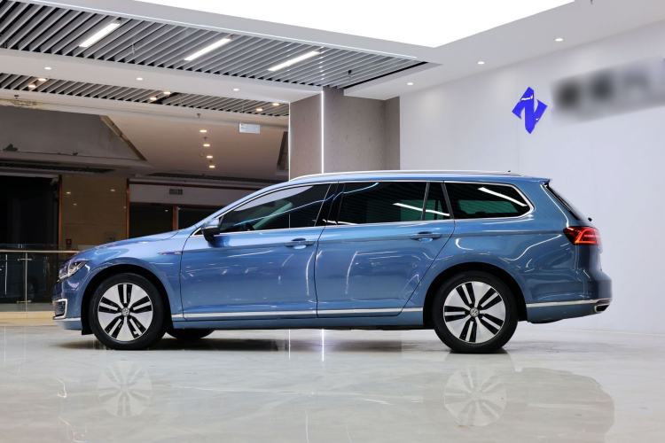 Used Volkswagen Variant New Energy 2019 GTE model
