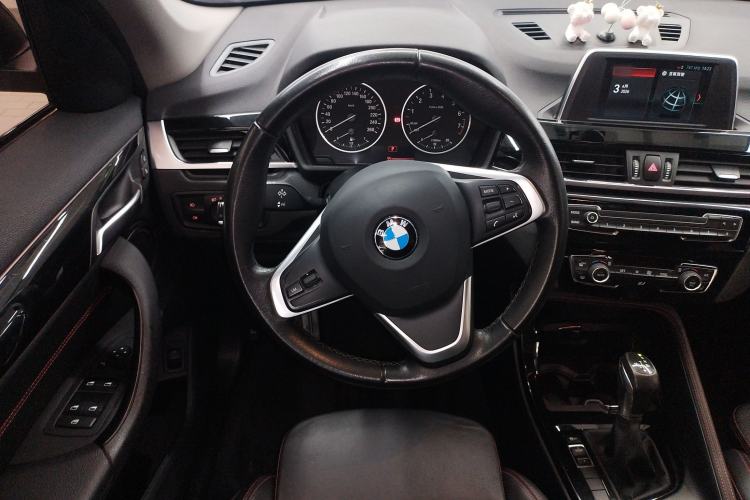 Used BMW X1 2018 sDrive18Li Luxury Model Steering Wheel