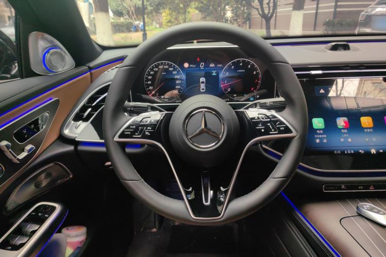 Used Mercedes-Benz E-Class 2025 Facelift E 300 L Luxury Edition
