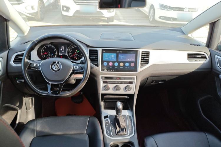 Used Volkswagen Golf Sportsvan 2016 230TSI Automatic Trend Edition