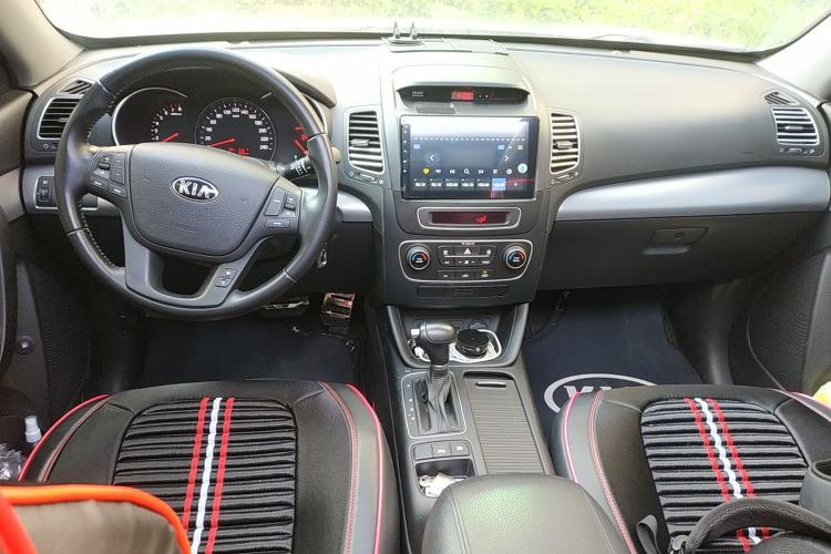 Used Kia Sorento 2013 2.4L 7-seat Gasoline Comfort Edition
