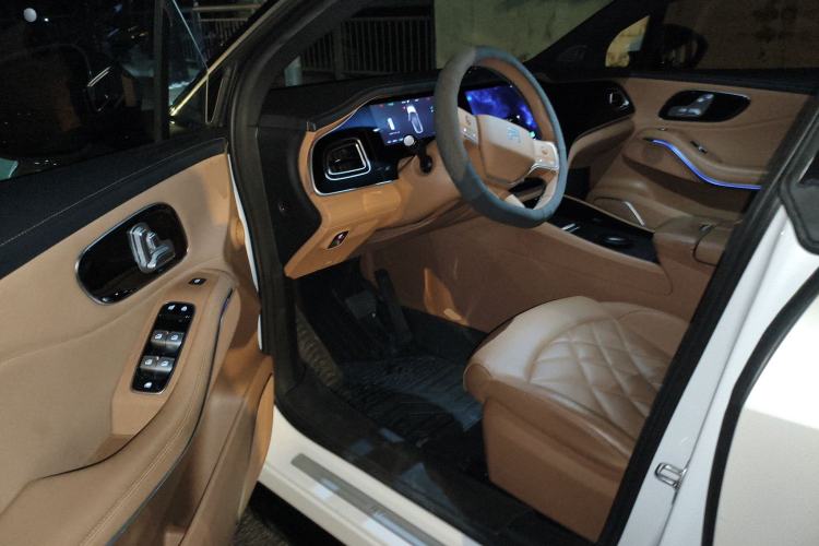 Used Rising R7 2024 Long-Range Pro Edition