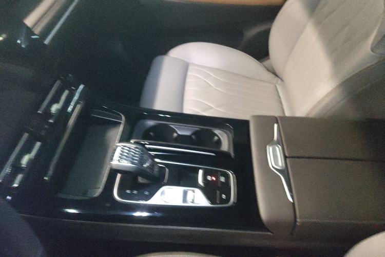 Used GAC Trumpchi M8 2024 Master Series 400T Prestige Edition