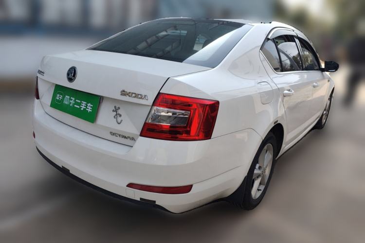 Used Skoda Octavia 2015 1.6L Manual Yijie Edition
