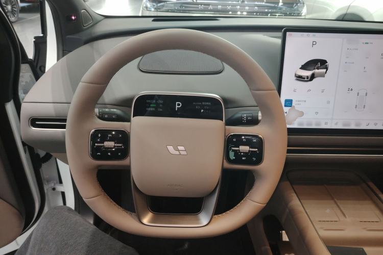 Used Li Auto i6 2025 Model Two-Wheel-Drive Standard Type