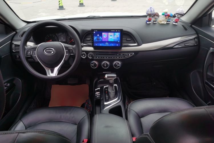 Used GAC Trumpchi GA6 2016 235T DCT Elite Edition Center Console