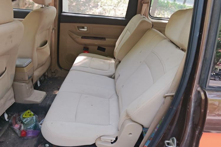 Used BAIC Weiwang M30 2015 1.5L Basic Version DAM15 Left Rear Seat