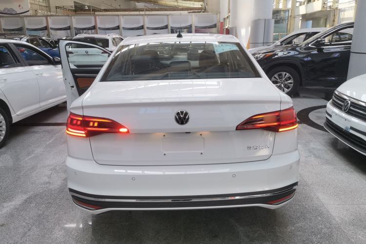 Used Volkswagen Bora 2025 Facelifted 200TSI DSG Yuexing Navigation Edition
