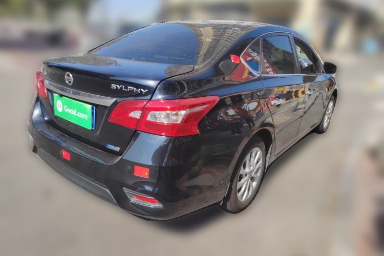 Used Nissan Sylphy 2016 1.6 XL CVT Luxury Edition Rear Right 45 Deg
