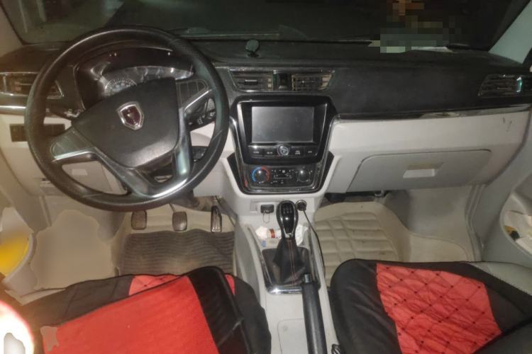 Used Jinbei New Hiace X30L 2018 1.5L Business Edition DLCG14 Center Console