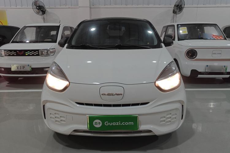 Used Roewe Clever 2021 302 km New Four-Seater Super-Efficient Version