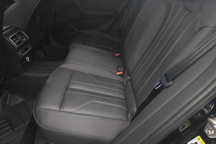 Used Audi Q5L 2023 45T Luxury Dynamic Model