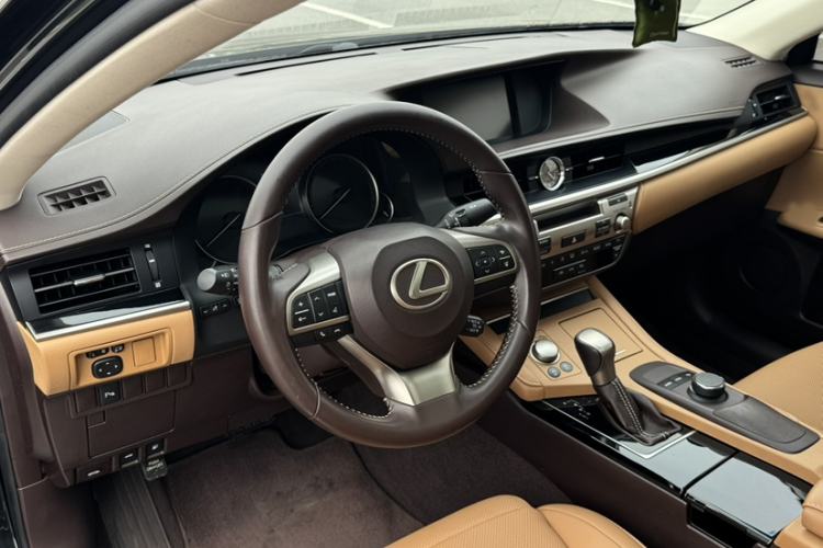 Used Lexus ES 2015 200 Elite Edition