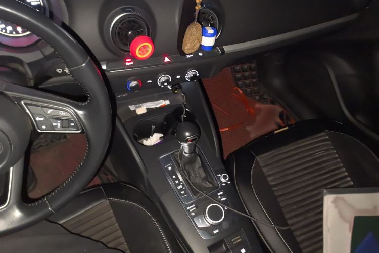 Used Audi A3 2018 30th Anniversary Edition Limousine 35 TFSI Ambition Model
