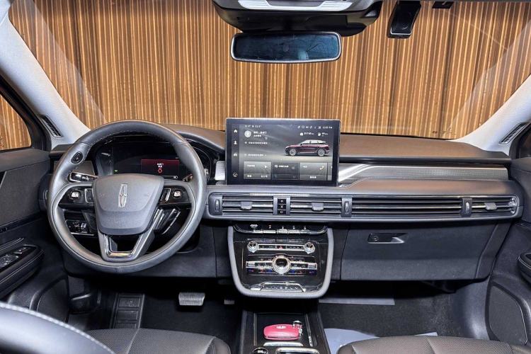 Used Lincoln Corsair 2022 2.0T Two-Wheel Drive Deluxe Edition