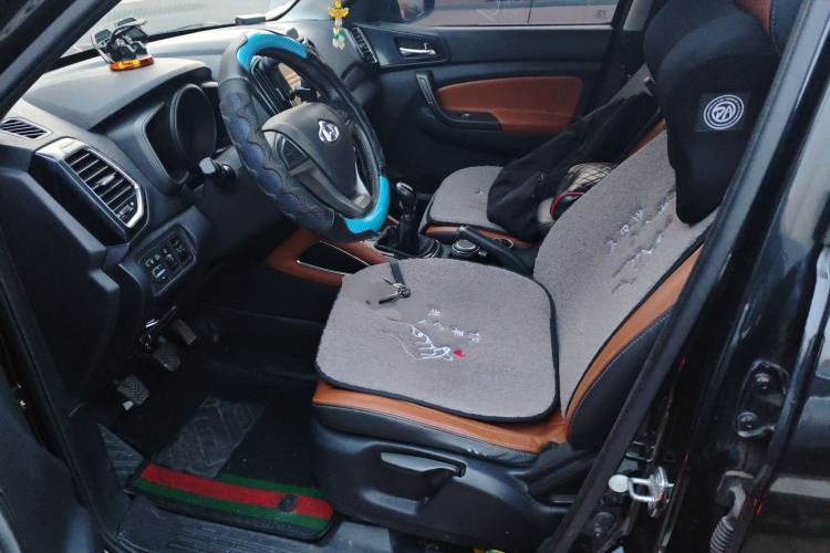 Used CHANGAN OSHAN CX70 2017 Facelifted CX70T 1.5T Manual High-Performance Edition