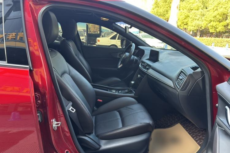 Used Mazda CX-4 2020 2.0L Automatic Two-Wheel Drive Blue Sky Luxury Edition
