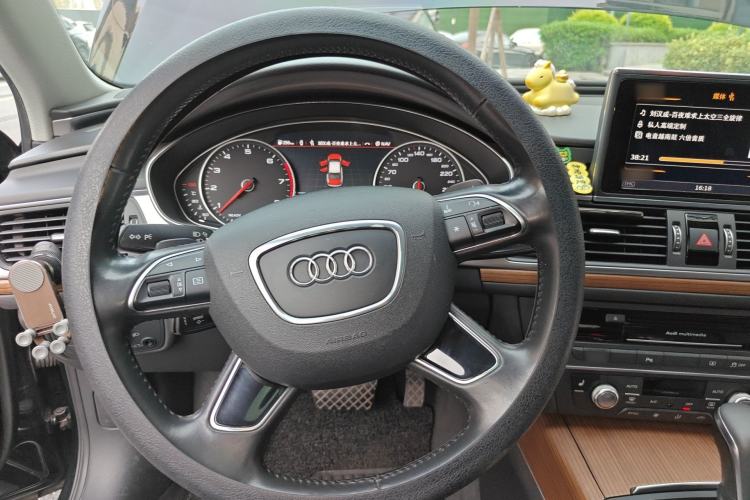 Used Audi A6L 2018 30th Anniversary Edition 30 FSI Style Model Steering Wheel