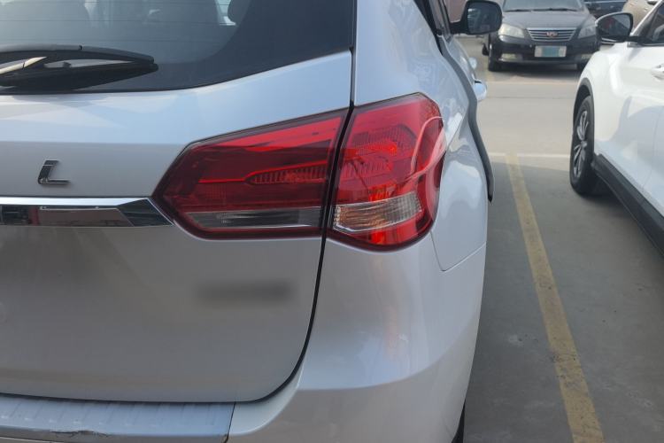 Used Haval H2 2017 Blue Label 1.5T Manual Two-Wheel Drive Luxury Model