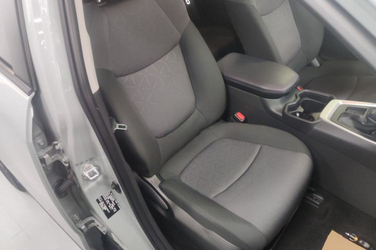 Used Toyota RAV4 2020 2.0L CVT Two-Wheel Drive Fashion Edition
