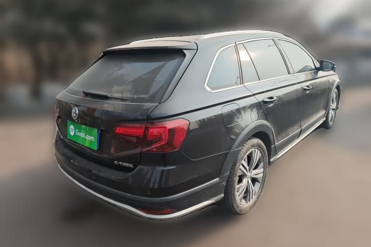 Used Volkswagen C-TREK 2017 1.6L Automatic Luxury Model Rear Right 45 Deg