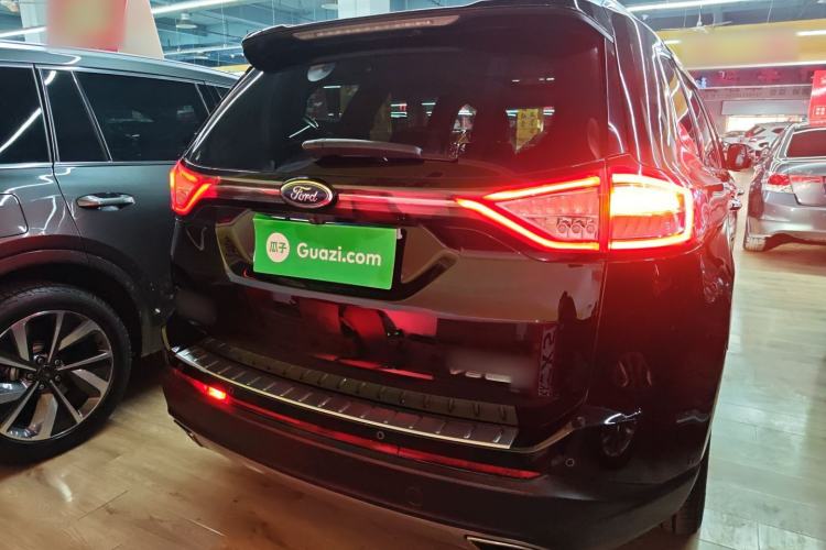 Used Ford Edge 2016 EcoBoost 245 Four-Wheel Drive Titanium 7-Seater