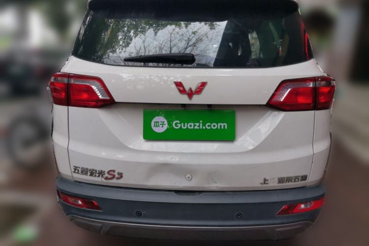 Used Wuling Hongguang S3 2018 1.5T Manual Luxury Model China V Standard
