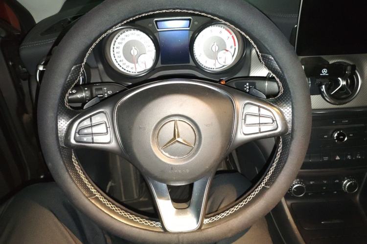 Used Mercedes-Benz GLA 2016 GLA 200 Fashion Model