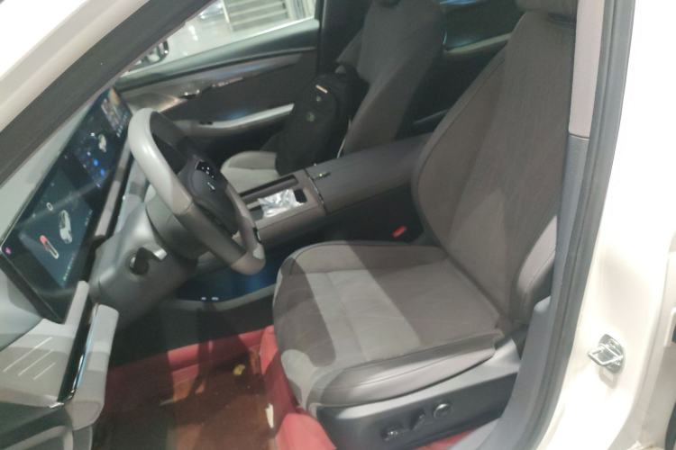 Used VOYAH PASSION 2024 PHEV Four-Wheel Drive Ultra-Long Range Flagship Model