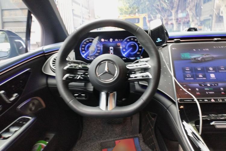 Used Mercedes-Benz EQE 2022 350 First Edition Special Version Steering Wheel