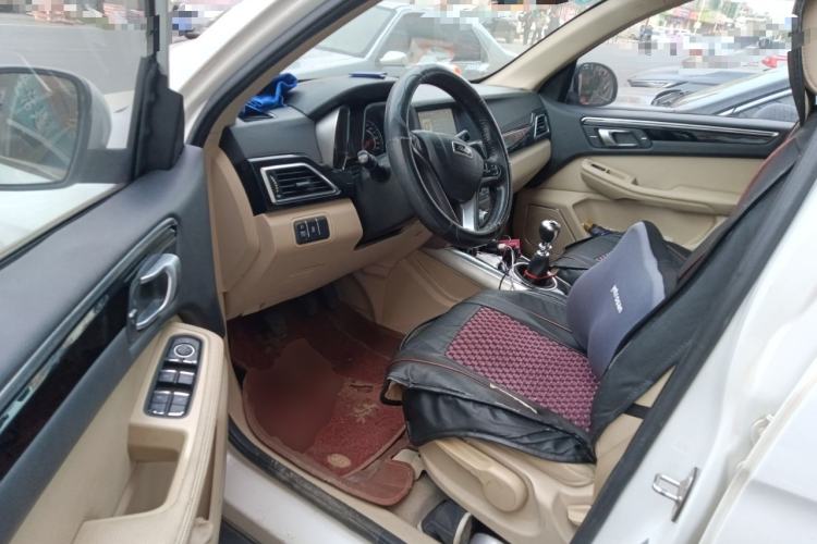 Used Zotye Domy X5 2017 Upgraded Model 1.5T Manual Luxury Version Driver Seat