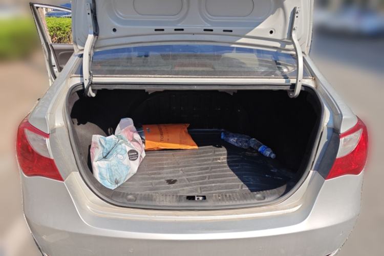 Used Hyundai Celesta 2011 1.6L Automatic Comfort Edition
