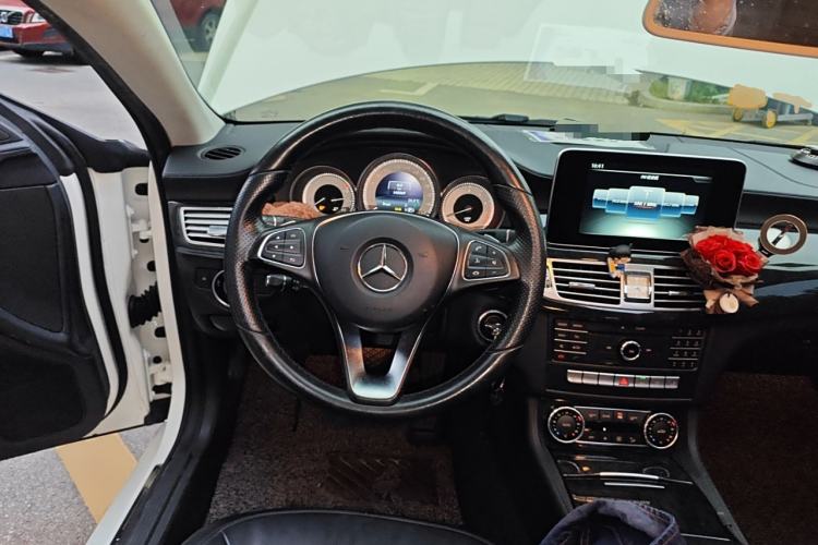 Used Mercedes-Benz CLS 2015 CLS 260 Steering Wheel