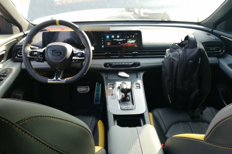 Used GAC Trumpchi EMPOW 2023 270T DCT J15 Version Center Console