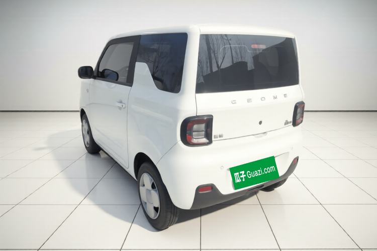 Used Geely Galaxy Panda 2023 Panda Mini 200km Endurance Bear
