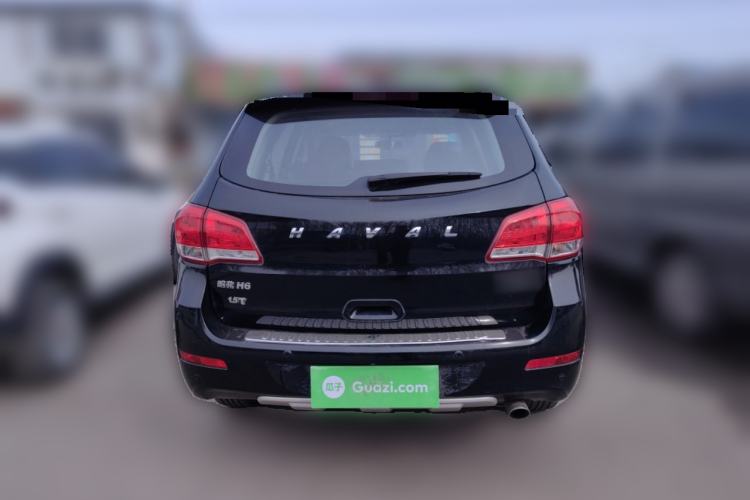 Used Haval H6 2016 Upgraded Model 1.5T Manual Two-Wheel Drive Elite Version

