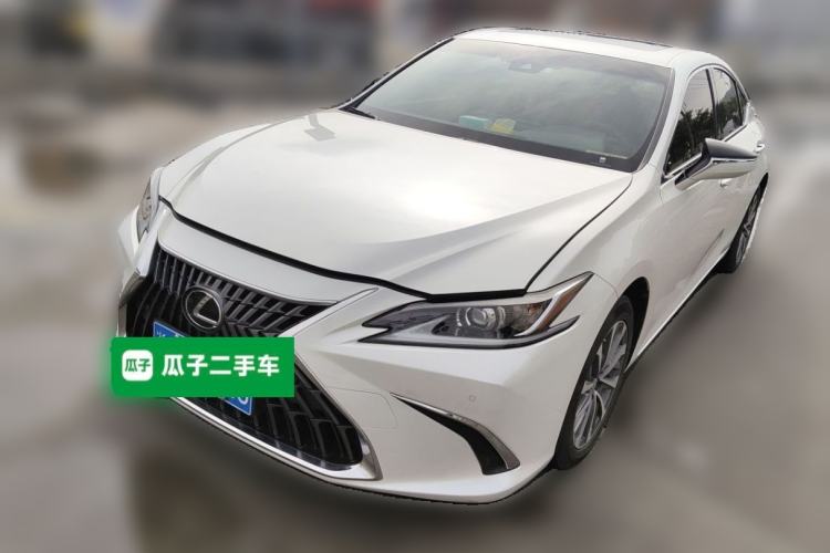 Used Lexus ES 2022 300h Excellence Edition