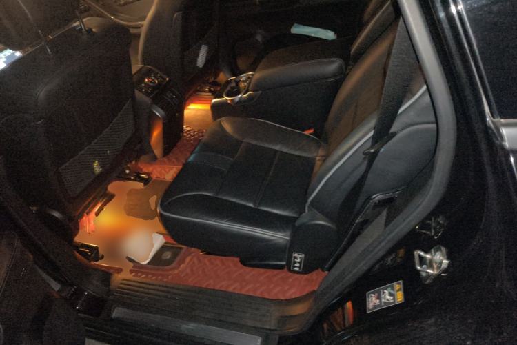 Used Mercedes-Benz R-Class 2017 R 320 4MATIC Luxury Collection Edition
