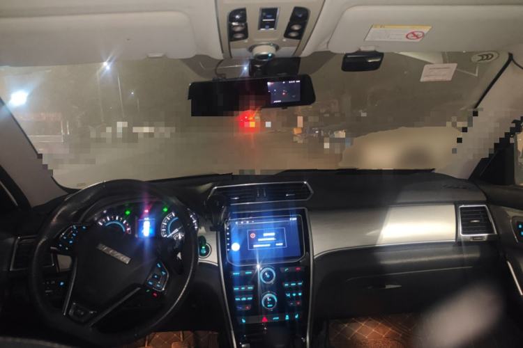 Used Haval H2 2016 Red-Label 1.5T Manual Two-Wheel Drive Luxury Model