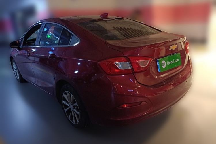 Used Chevrolet Cruze 2017 1.5L Automatic Pioneer Sunroof Edition
