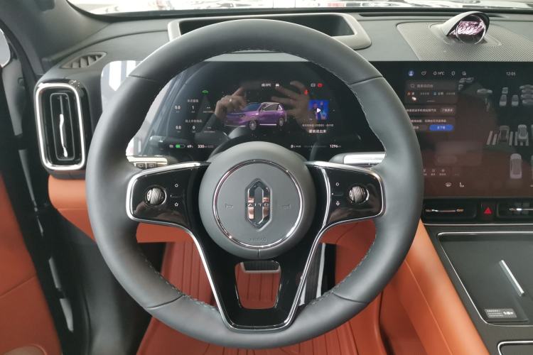 Used Hima AITO M8 2025 Model Pure Electric Max+ Five-Seat Long-Range Version Steering Wheel