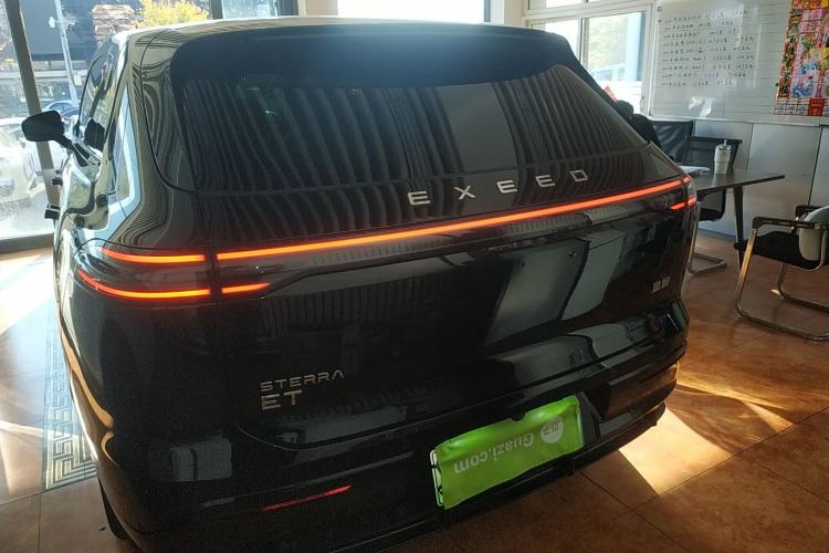 Used EXEED Star Era ET 2025 Extended-Range 265 Max Two-Wheel Drive Urban Advanced Driver Assistance