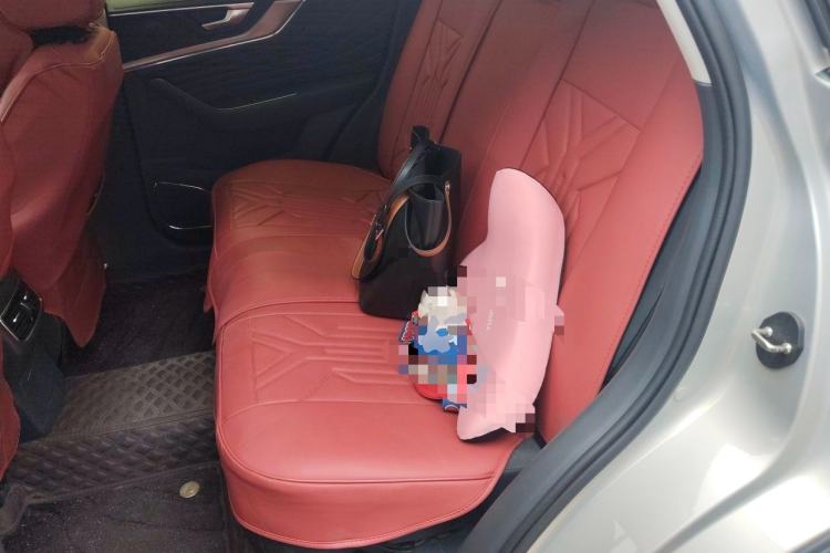 Used Hongqi HS5 2022 Revised Version 2.0T Smart Connect Flagship Edition
