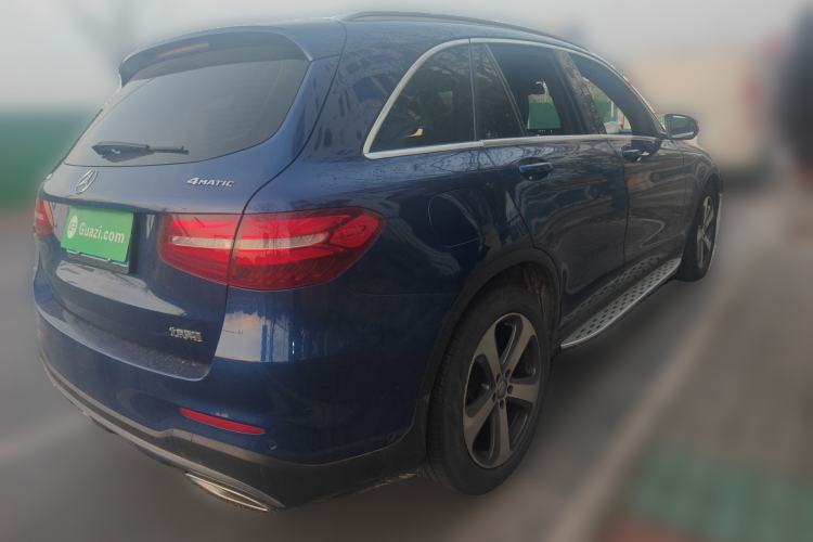 Used Mercedes-Benz GLC 2017 GLC 260 4MATIC Luxury Model Rear Right 45 Deg