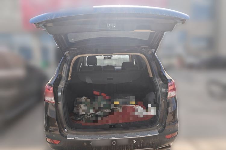 Used Dongfeng Aeolus AX7 2015 2.3L Automatic ZhiZun Version Trunk