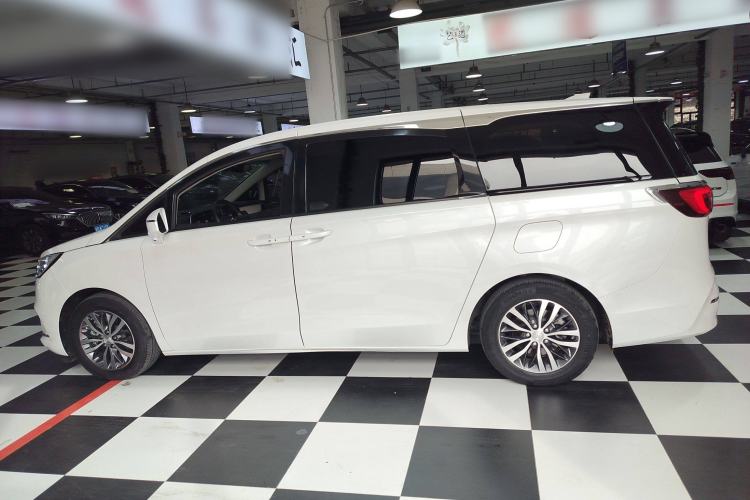 Used Buick GL8 2022 ES Landtrek 653T Comfort Edition
