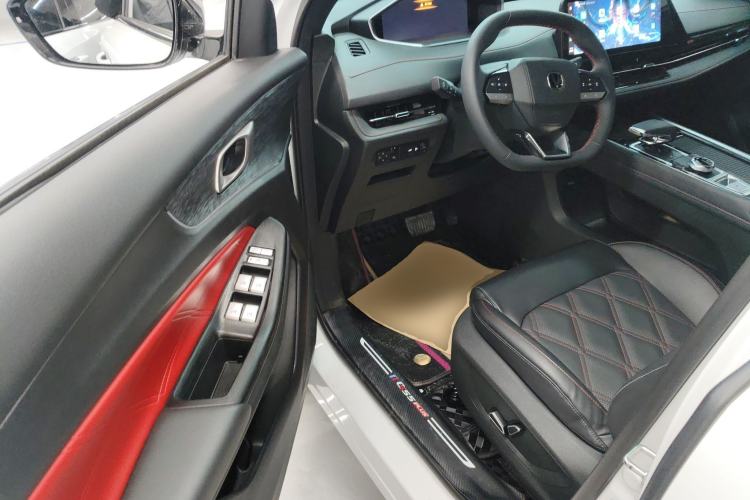 Used Changan CS55PLUS 2024 3rd Generation 1.5T DCT Prestige Model
