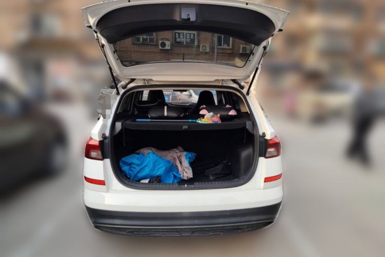 Used Skoda Kamiq 2018 1.5L Automatic Standard Edition China VI Trunk