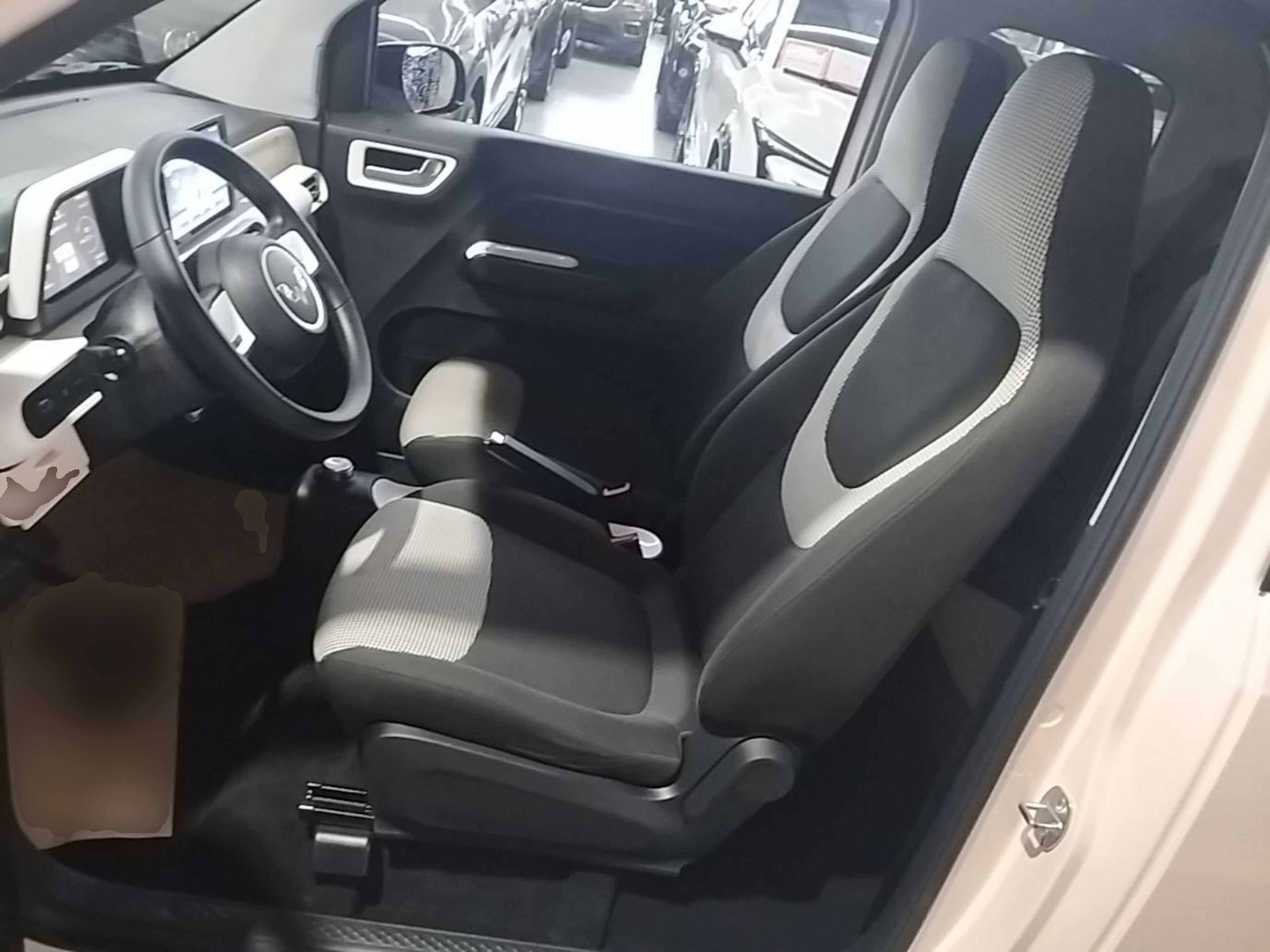 Vordere Reihe im Auto